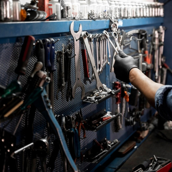 Tools & Home Improvement
