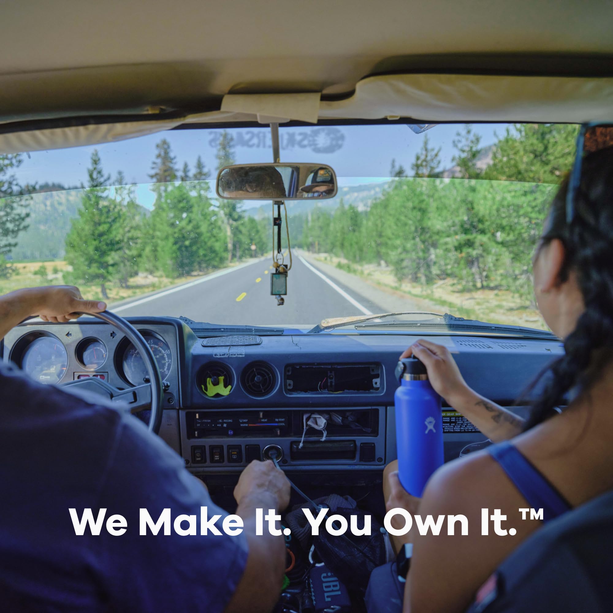 Hydro Flask Insulated Stainless Steel Waterbottle with Straw Lid, 24oz - Black