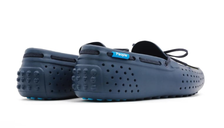 People Footwear Unisex Senna Rubber Boat Shoes - Mariner Blue, Size 6 (M)/8 (W)