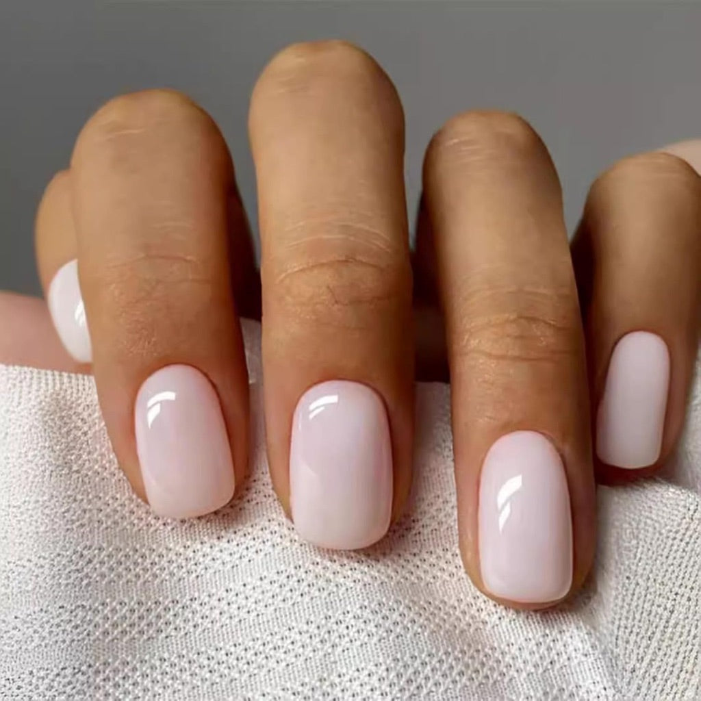 Artificial Press On Nails, Short, Square with Glossy Acrylic Finish - White (24pcs)