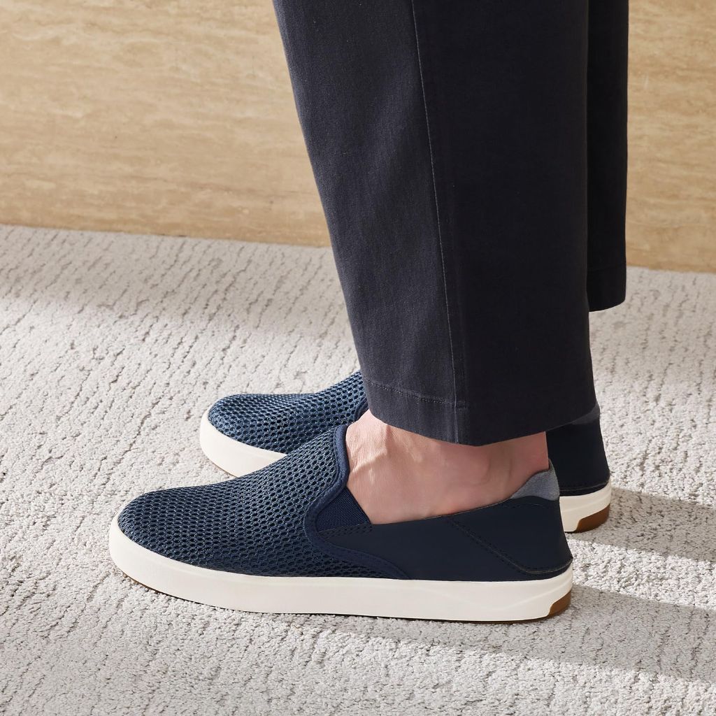 RIUGA Men's Orthopedic Slip-On Loafers with Arch Support - Blue Depth, Size 7