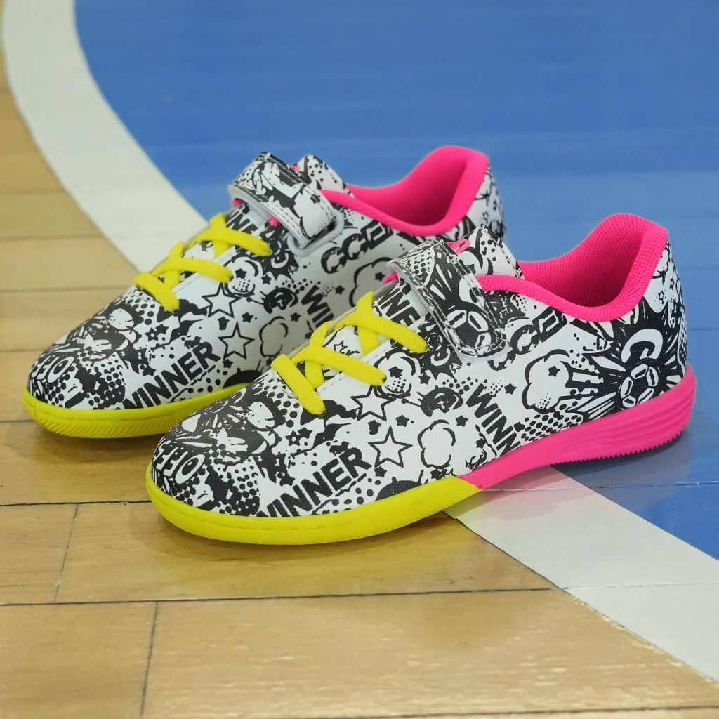 Brooman Girl's Indoor Soccer Shoes - Yellow/Pink, Size 11 Little Kid