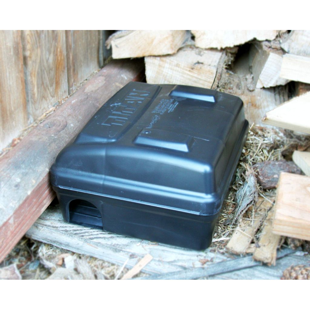 Tomcat Titan Rodent Bait Station | Commercial Grade Pest Control | Run Traps and Bait in Tandem