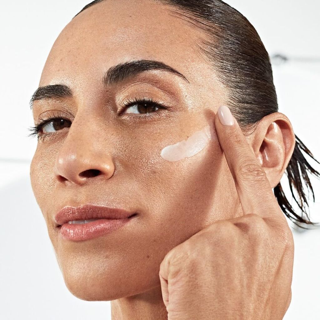 Smashbox Photo Finish Resurface Smooth & Renew Primer w/3.5% Glycolic Acid - 1 fl. oz.