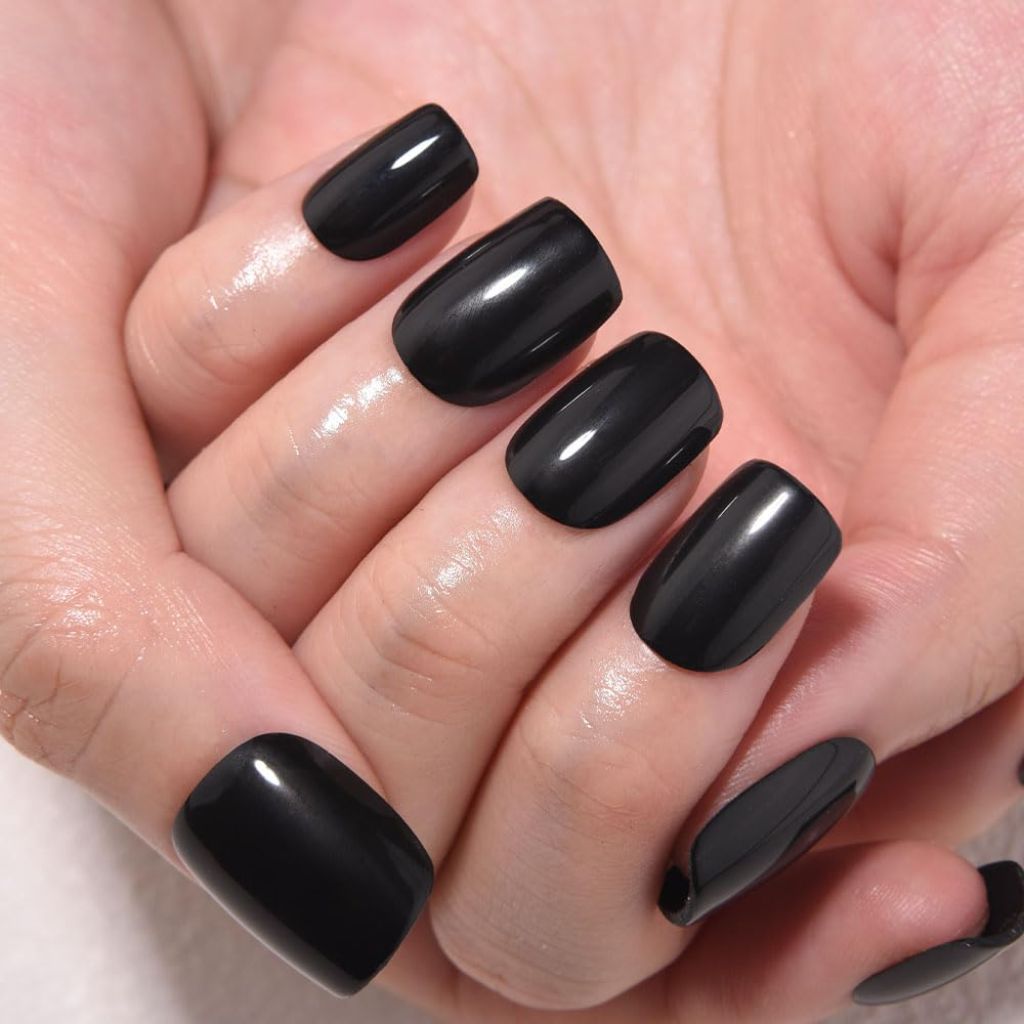 Kaely Press-On Square Short Nails - Glossy Black, 24pcs.