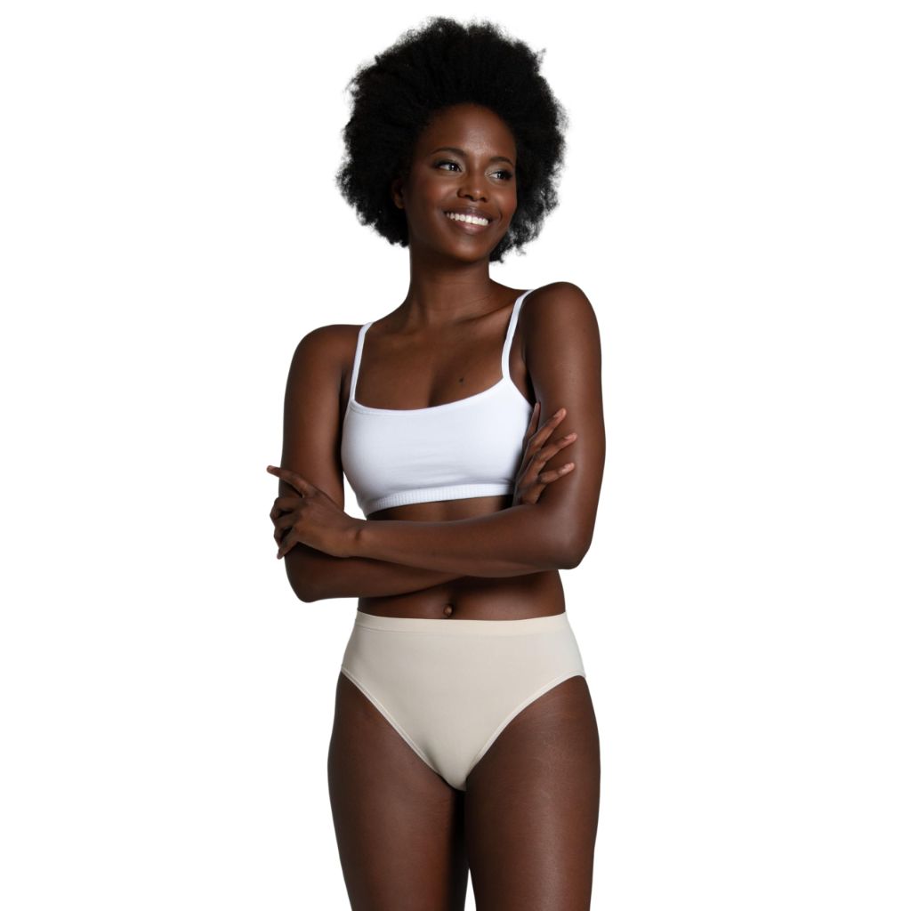 Fruit of the Loom Womens Seamless Panties Briefs (6pk) - size 8