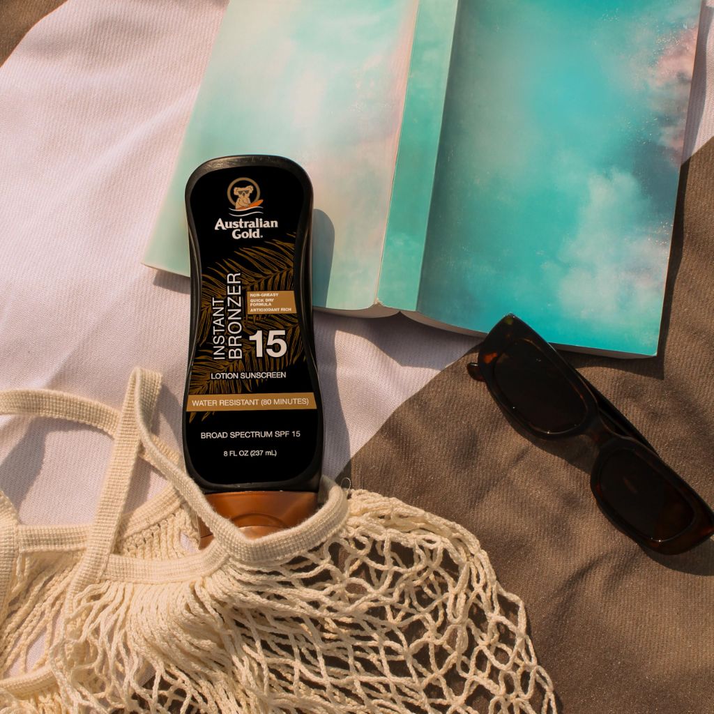 Australian Gold Sunscreen Lotion with Instant Bronzer SPF 15 - 8 fl. oz.