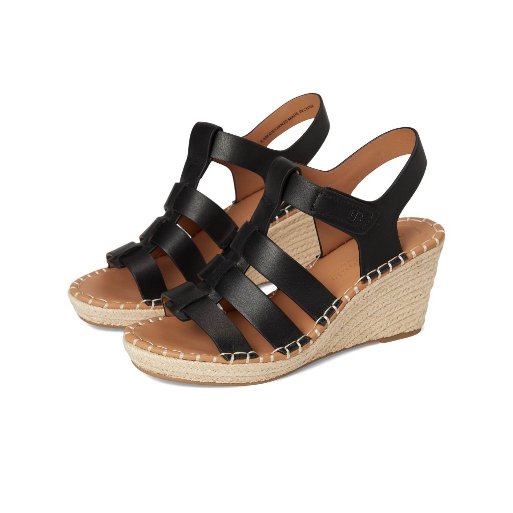 Gentle Souls By Kenneth Cole Capelin Sandal, Black, SZ 7.5