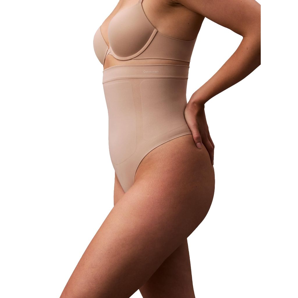 Calvin Klein Shapewear Secure Sculpt High-Waist Thong Panty - size L