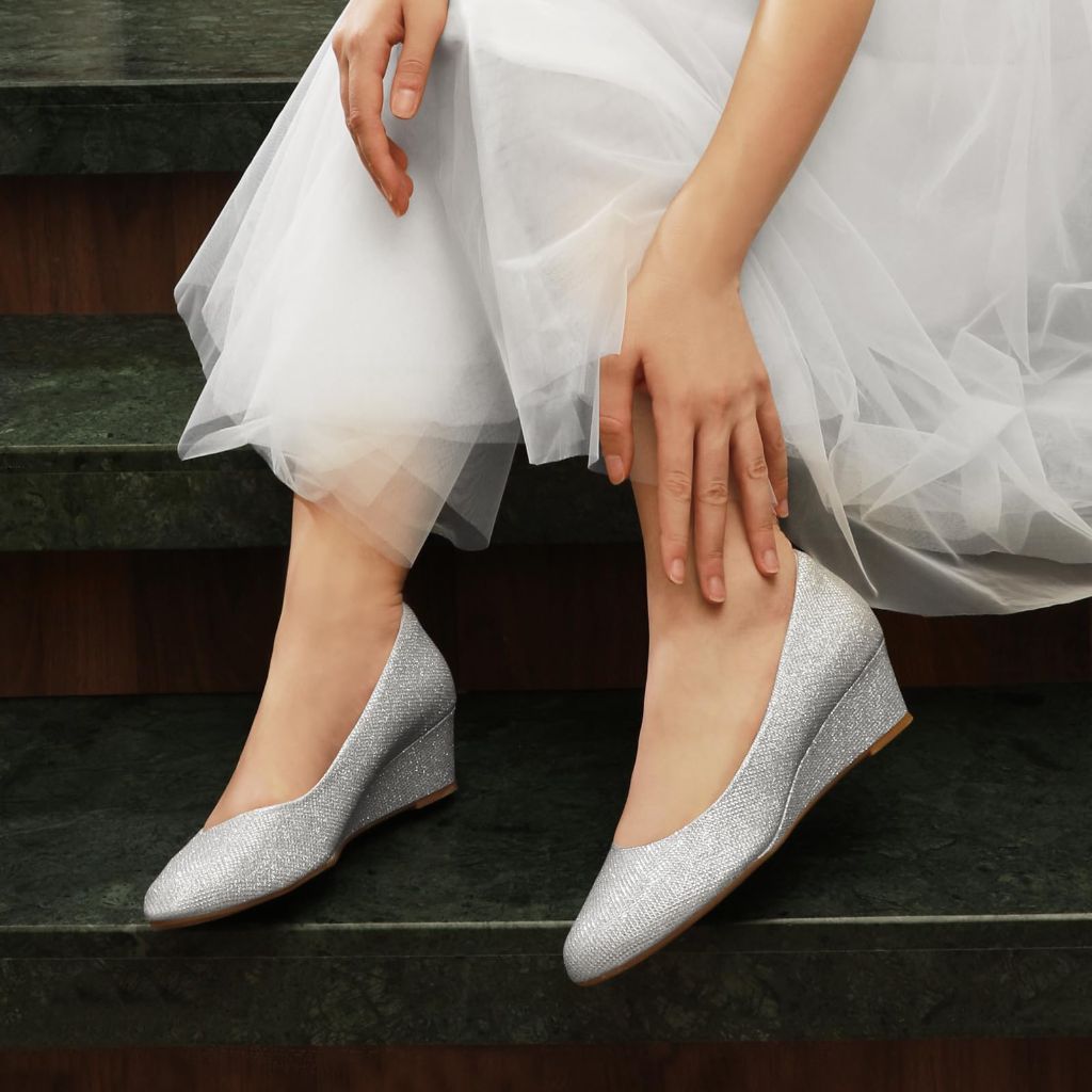 Ankis Silver  Low Heel Wedges for Women, size 9.5