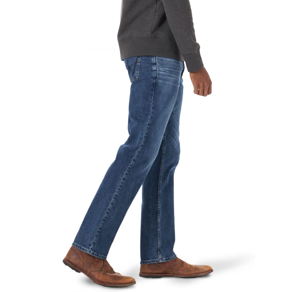 Wrangler Men's Free-to-Stretch Relaxed Fit Jeans - Knox, 32W x 32L
