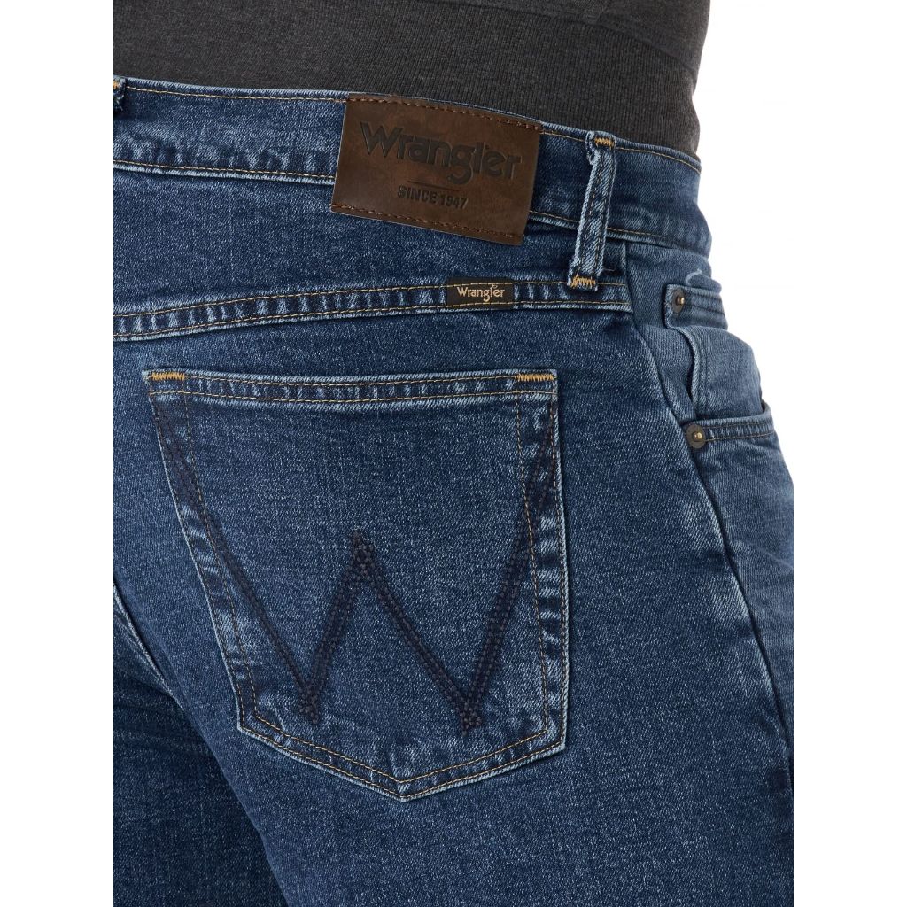 Wrangler Men's Free-to-Stretch Relaxed Fit Jeans - Knox, 32W x 32L