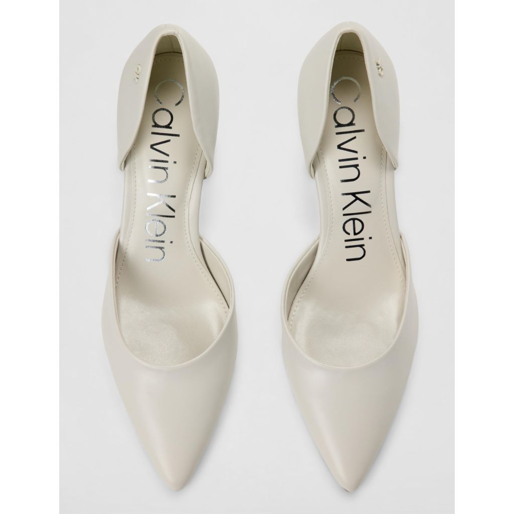 Calvin Klein Women's Gloria Pumps - Milk 152, Size 9M