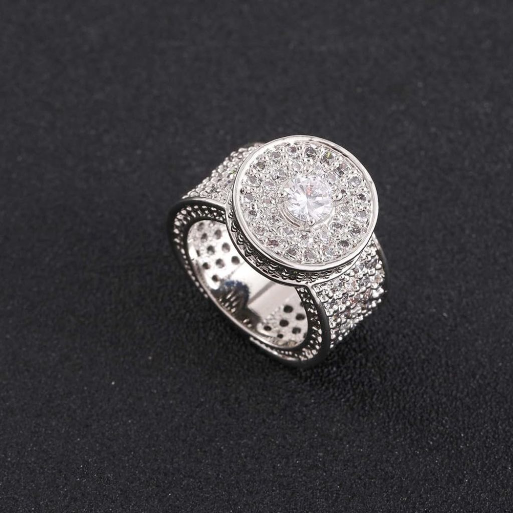 Orbelix 14K Gold Men's Large Ring with Moissanite (White)