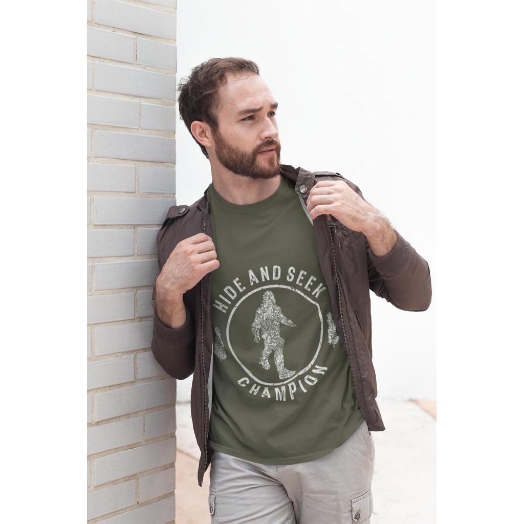 Bigfoot Hide and Seek Champion Graphic T-Shirt - Green, Size XL