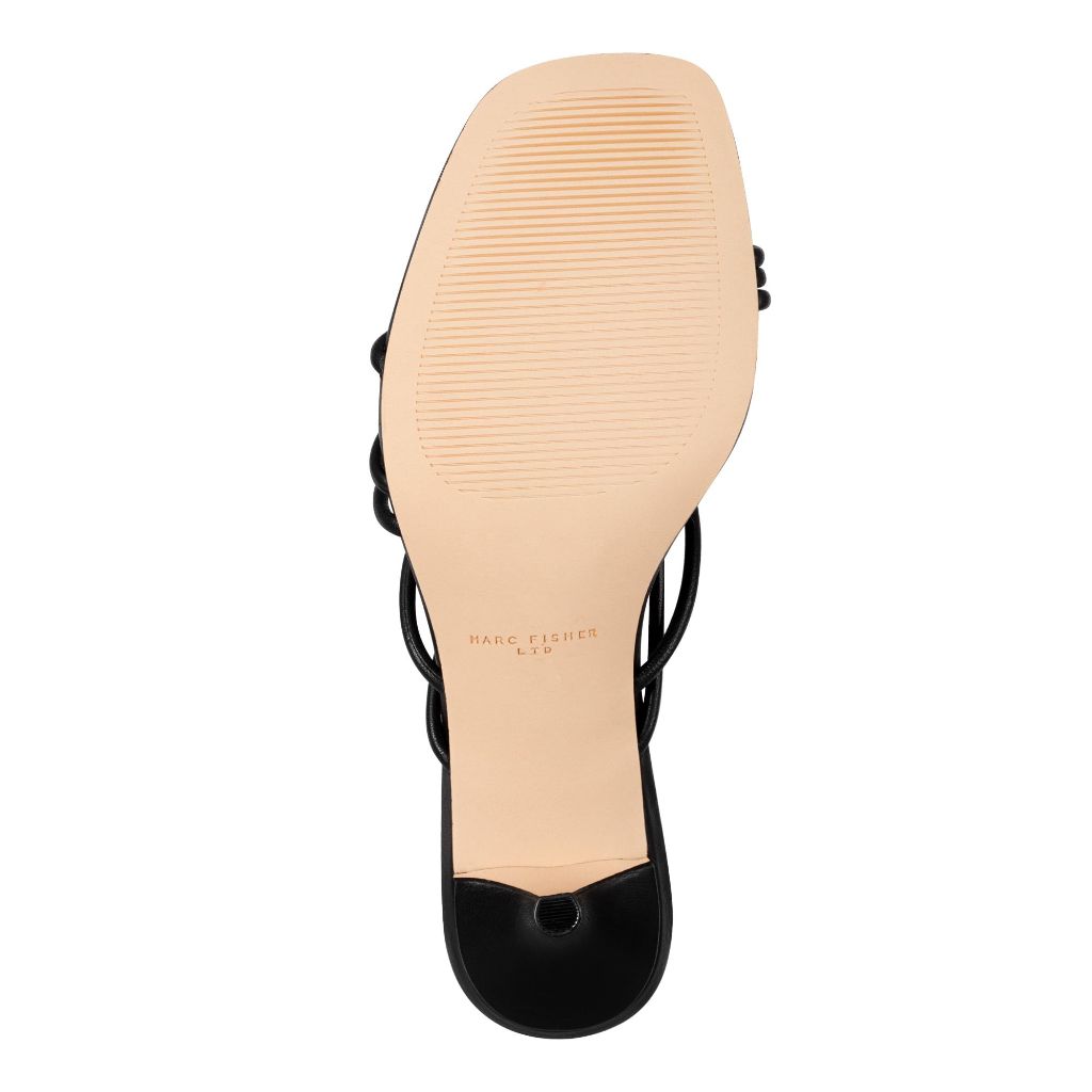SZ 6, Marc Fisher LTD Women's Banna Heeled Sandal | Black Leather