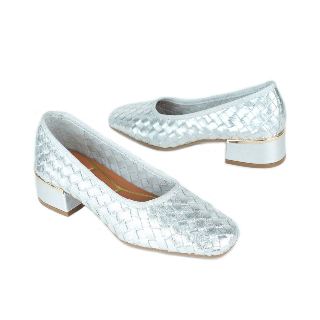 Kenneth Cole | Birdie Woven Metallic Leather Pump in SILVER WOVEN LEATHER, Size: 6