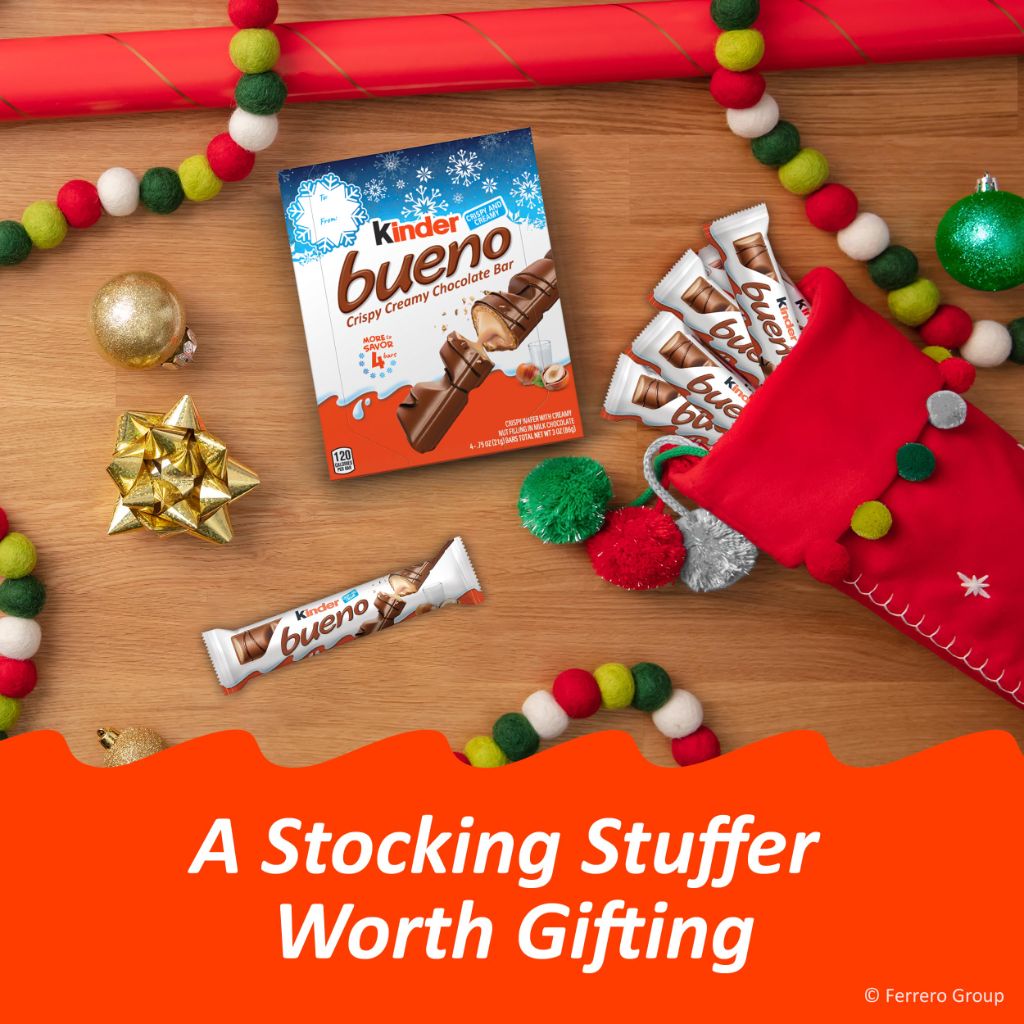 Kinder Bueno, Crispy Creamy Chocolate Bars with Hazelnut Cream, Stocking Stuffers, Individually Wrapped, 10 - Pack, 3 oz Each