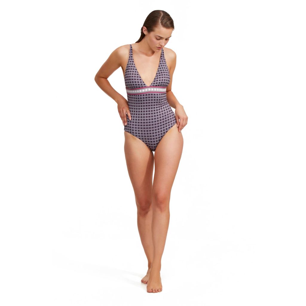 Gottex Women's Standard Luma Retro Touch V Neck One Piece Swimsuit, 6, Plum