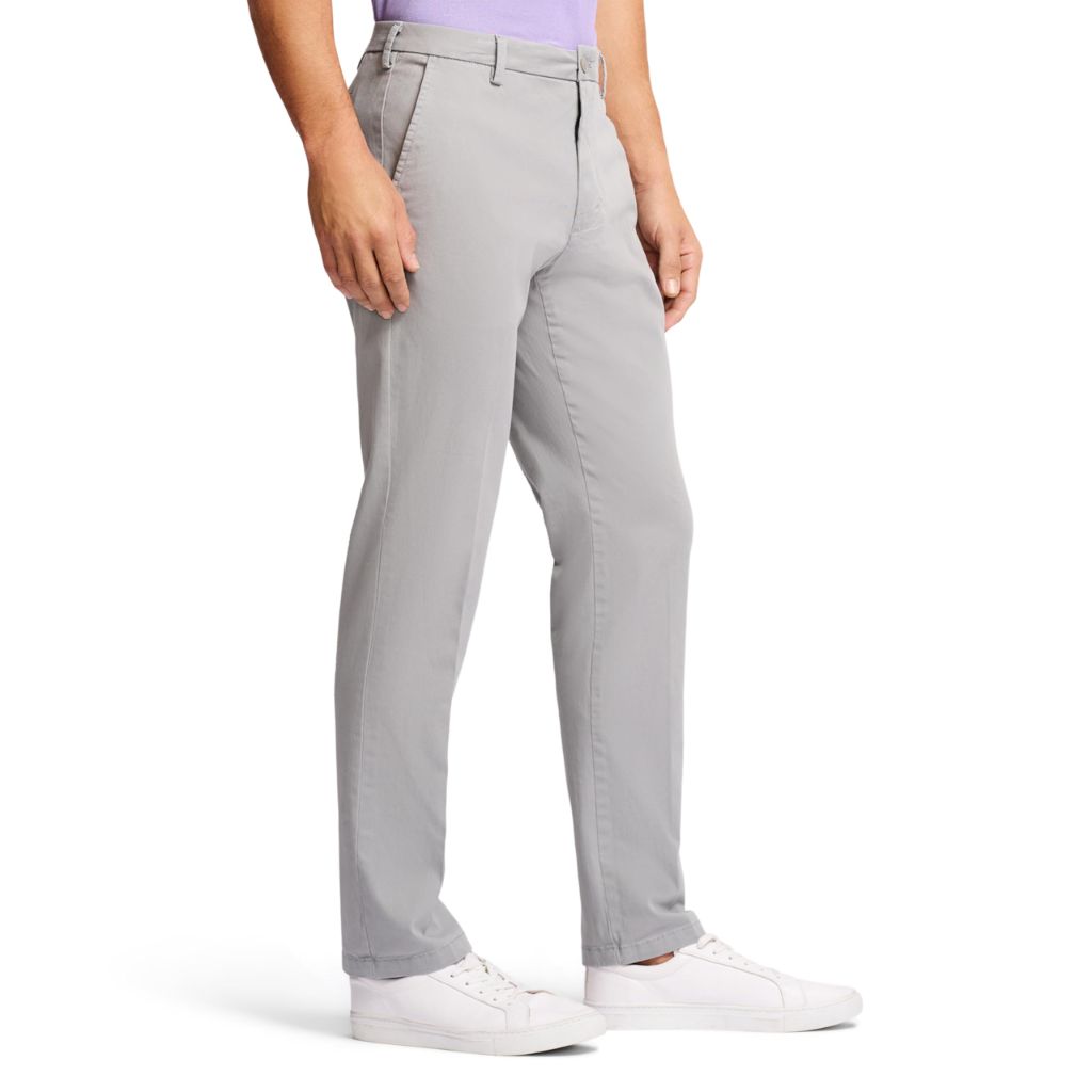 IZOD Men's Saltwater Stretch Flat-Front Chino Pants, Cinder Block Strt, 36W x 30L