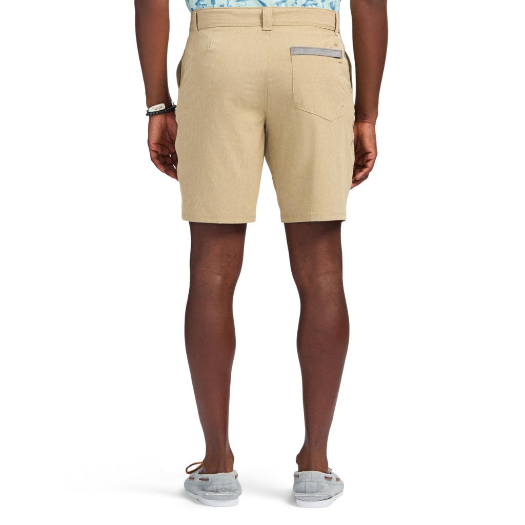 IZOD Men's 9.5" Luxury Hybrid Performance Flat Front Short, Cedarwood Kh, 36