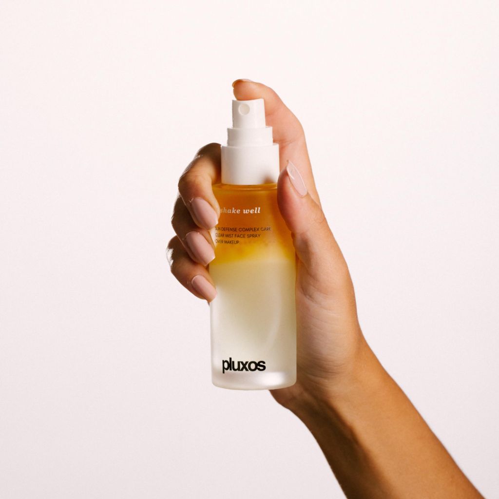 PLUXOS 47 | SUNSCREEN + SKINCARE SPF 47 FACE MIST SPRAY (Unscented) - 2 fl. oz.