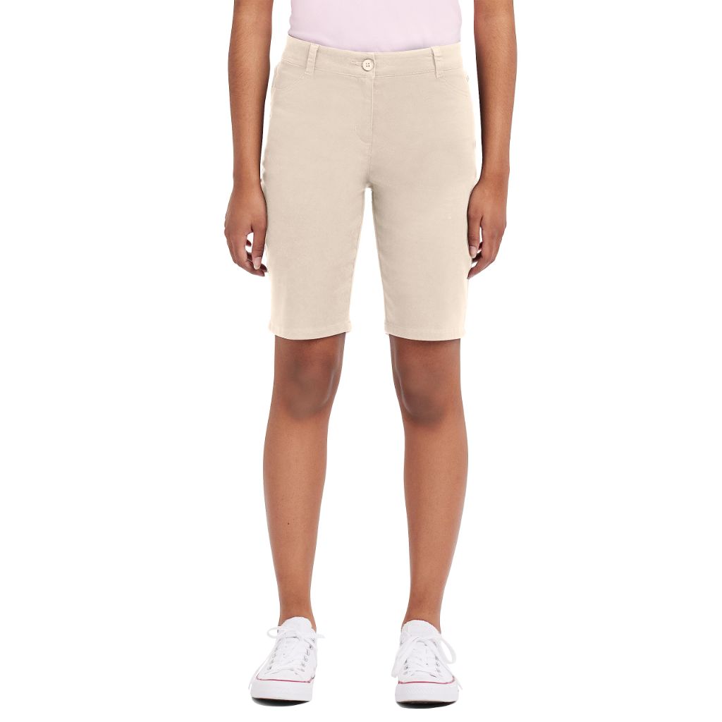 SZ 13, IZOD Junior's Uniform Stretch Twill Skinny Bermuda Short, Khaki