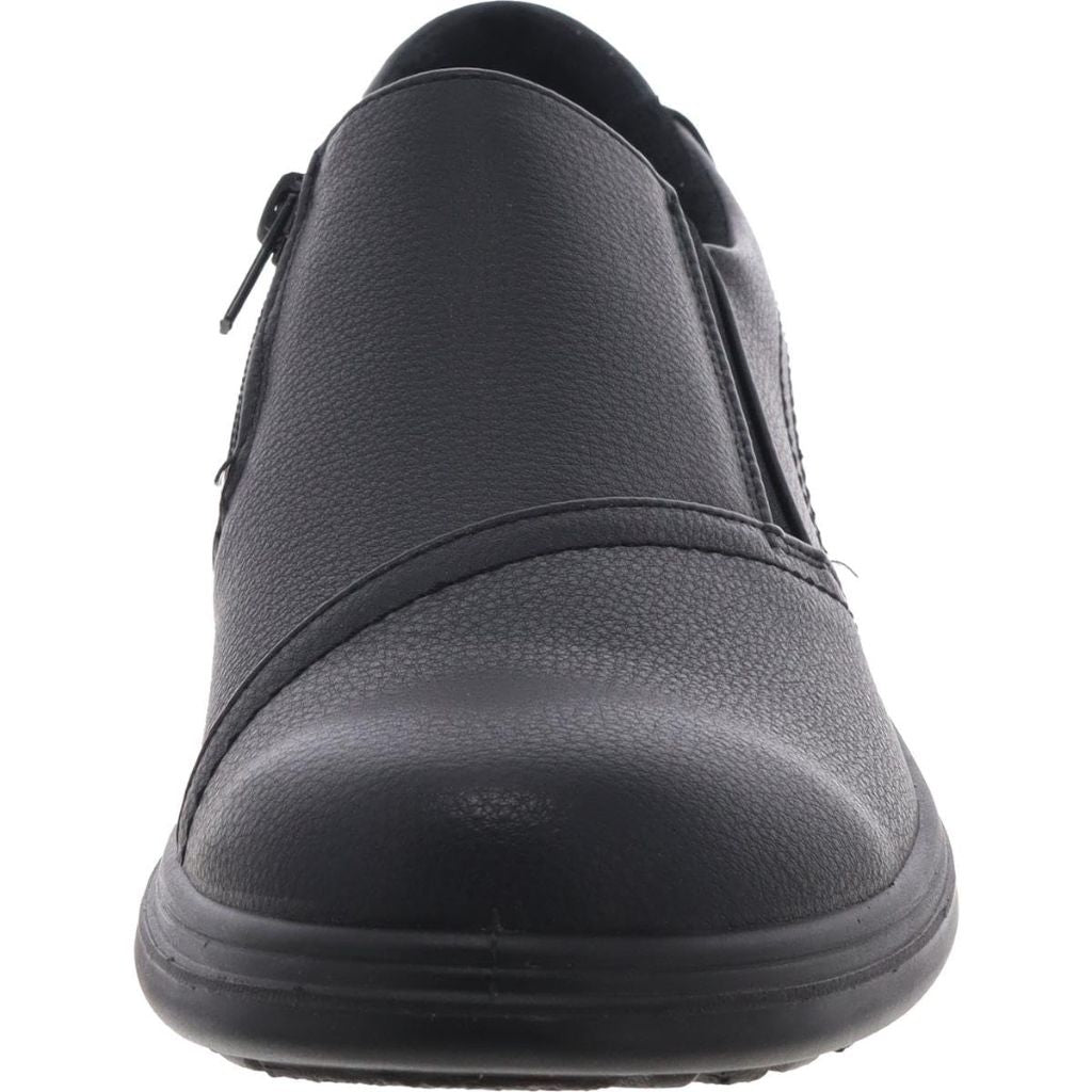 SZ 5M, Easy Street-  Maple | Black Pebbled
