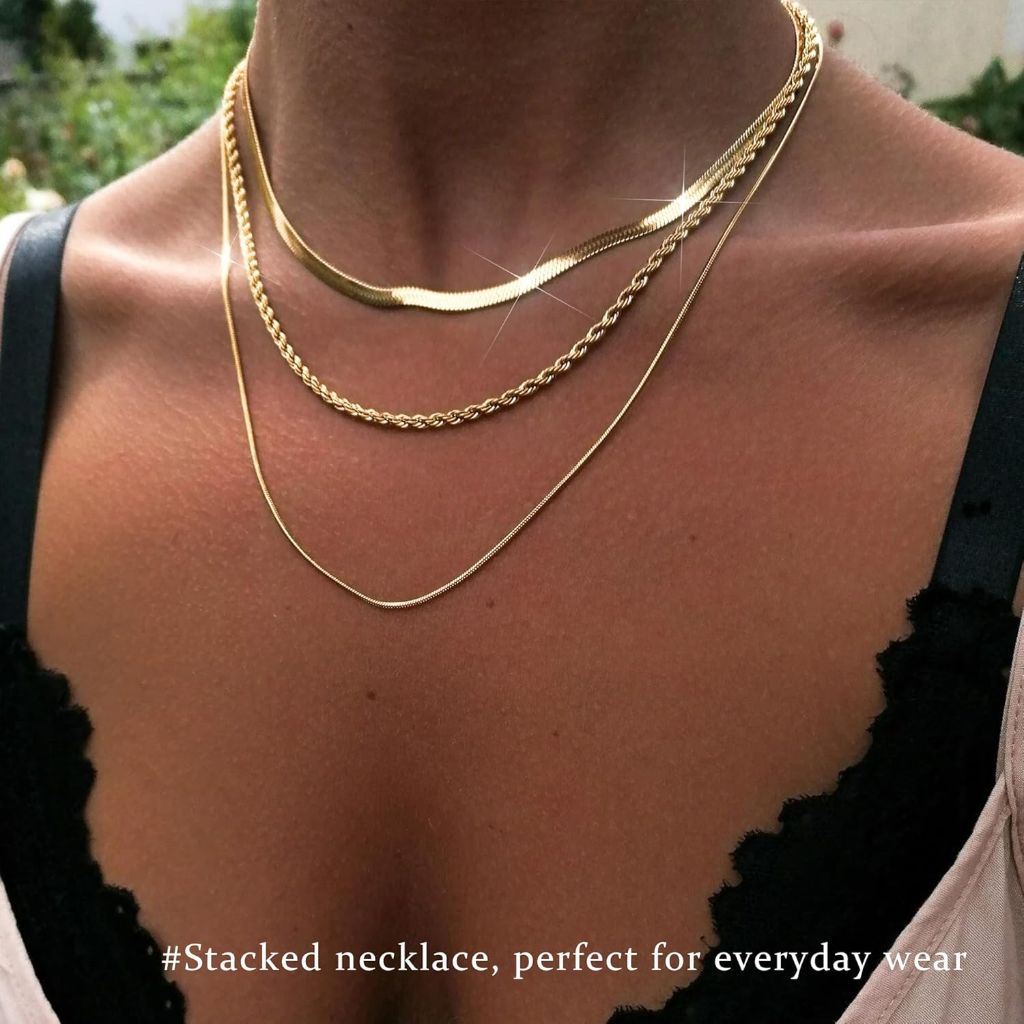 Fennelisa Women's Gold Layered Necklaces - 3Pcs