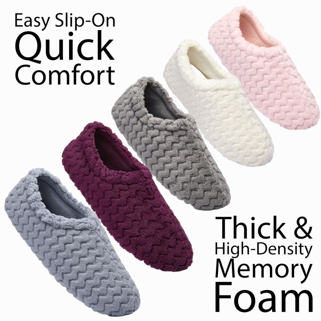 SZ 5-6, Fruit of the Loom Women's Memory Foam Slippers - Fuzzy Chevron House Shoes,  Pantuflas, Pink