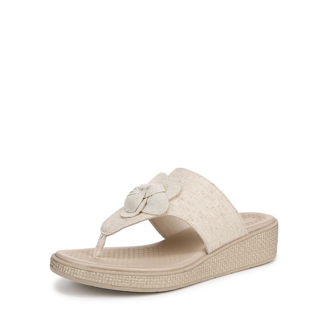 BZees Womens Bloom Flip-Flop Natural Stretch Linen 6 M