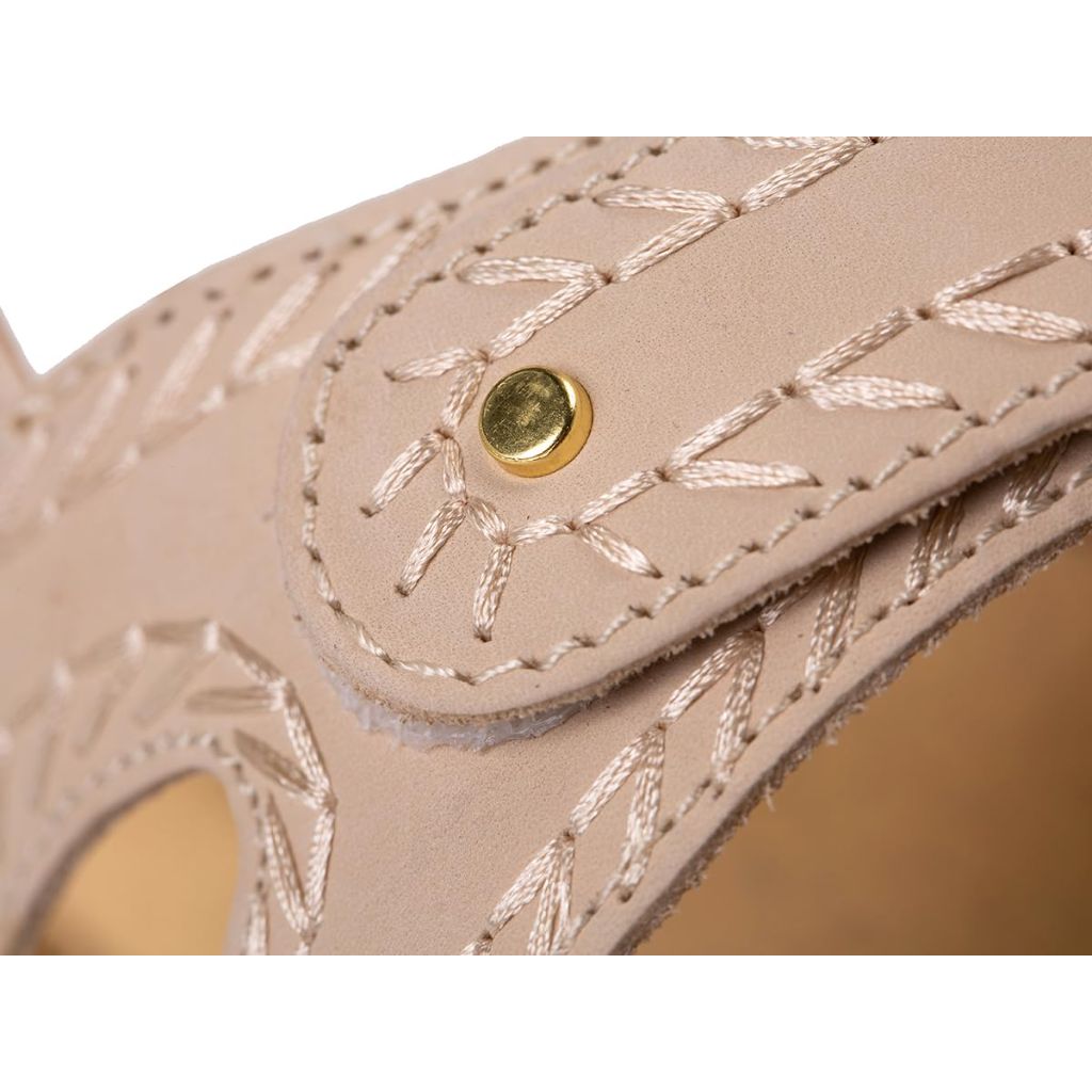 REVITALIGN Women's Verra, Warm White - size 7