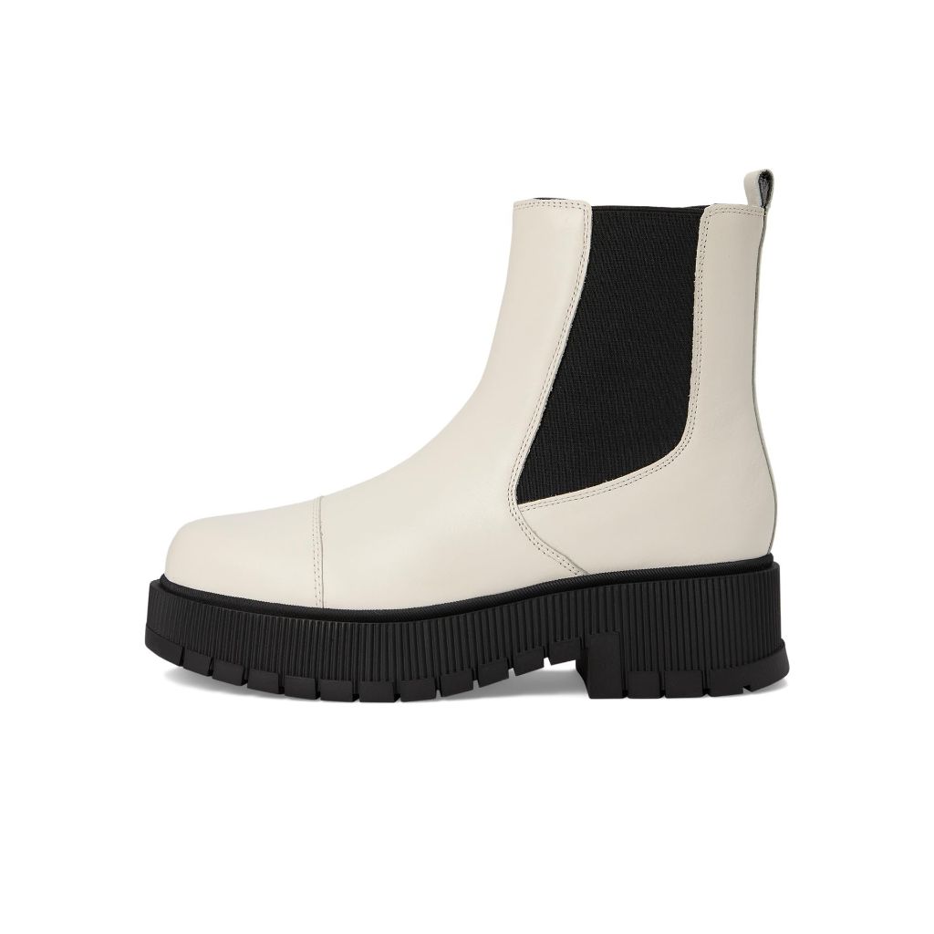 SZ 10M, Marc Fisher LTD Women's Bermida | Ivory
