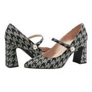 Bandolino Women's Kirsten Pump, Black/White Houndstooth, 9