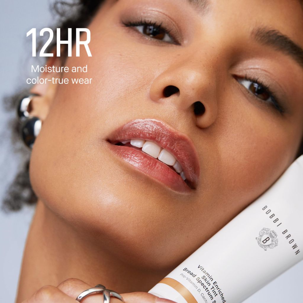 Bobbi Brown Vitamin Enriched Skin Tint SPF 15, Golden 1 - 1.7 fl. oz.