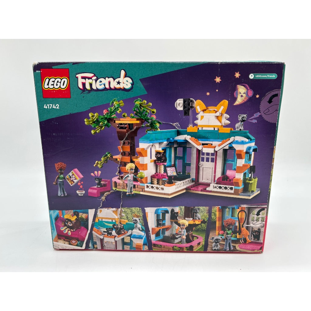 LEGO Friends Cat Hotel 41742  Pet Care Toy with Kittens Plus Olly & Naomi 2023 Character Mini-Dolls  Animal Playset