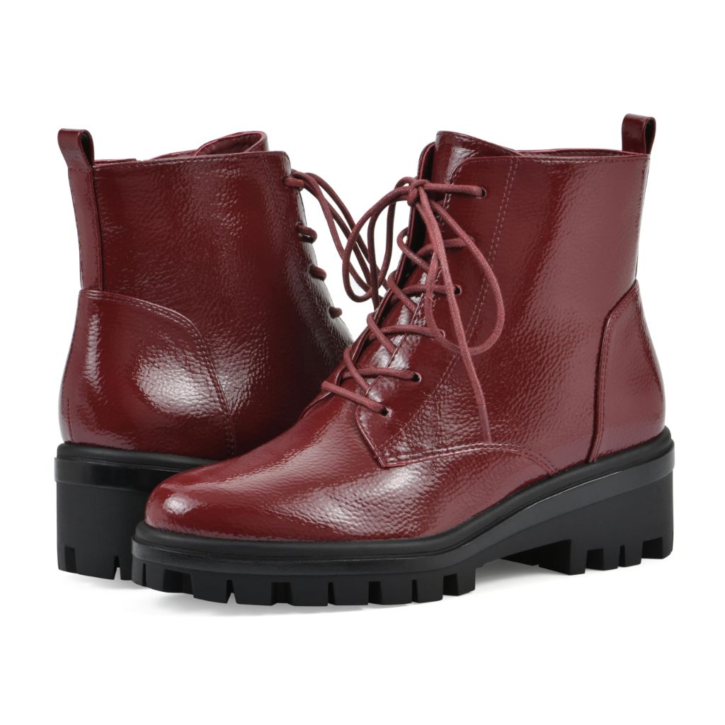 WHITE MOUNTAIN Women's Tappy Lug Sole Combat Boot, Cordovan/Patent, 7.5 M