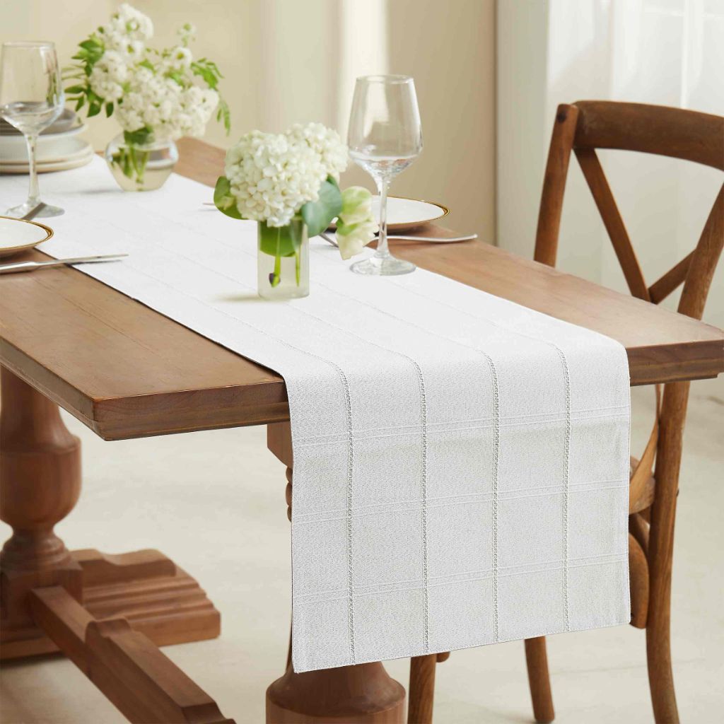 IZOD - Table Runner, Decorative Tabletop Essentials, Holiday Home Decor (Chadwick Lurex Collection, 14" x 90")
