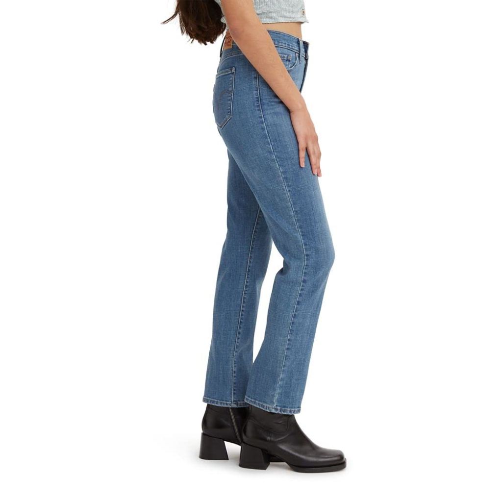 Levi's Women's Classic Straight Jeans (Standard and Plus), (New) Lapis Speed, 28 Regular