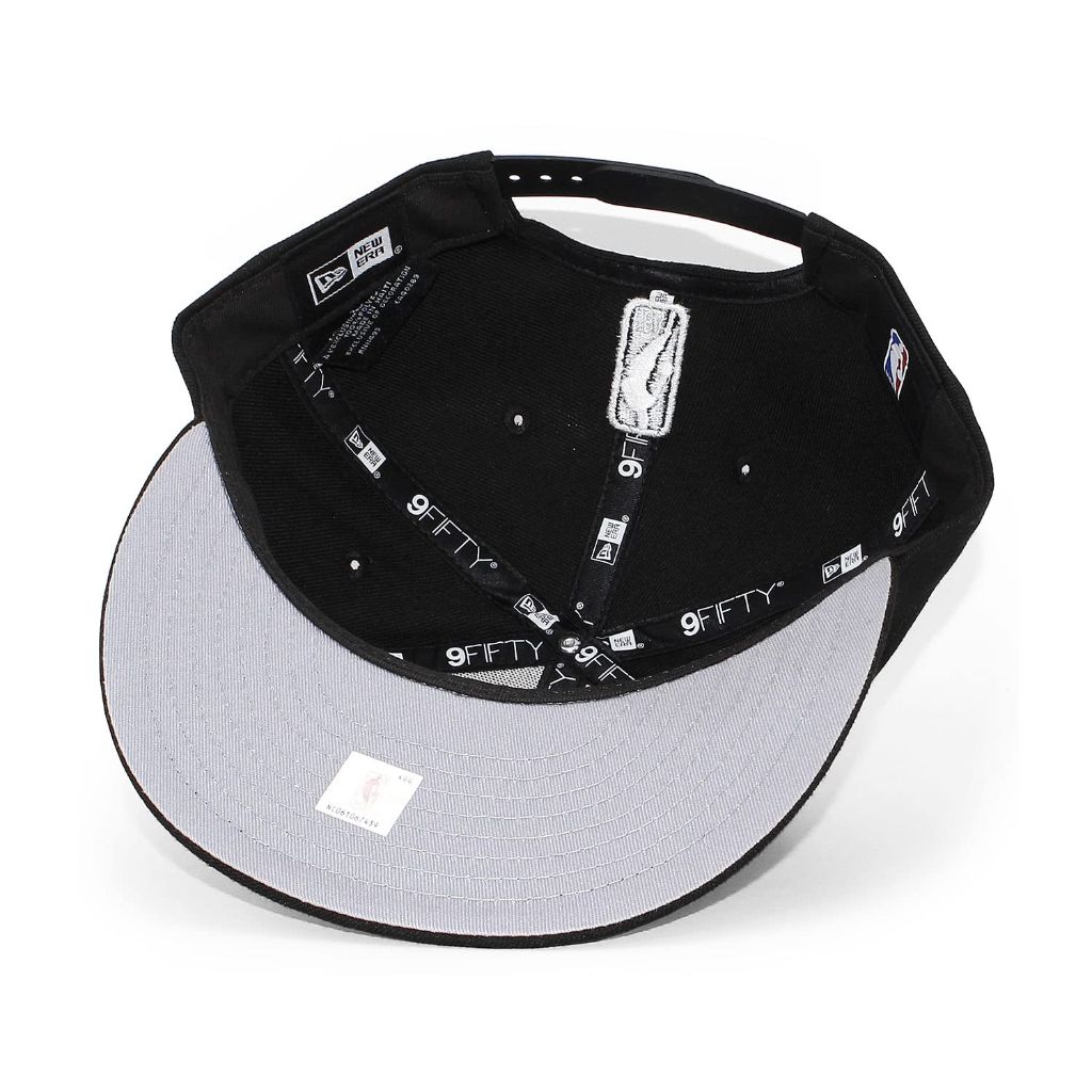 New Era 59FIFTY Fitted Cap - Black/White/Blue Script Logo