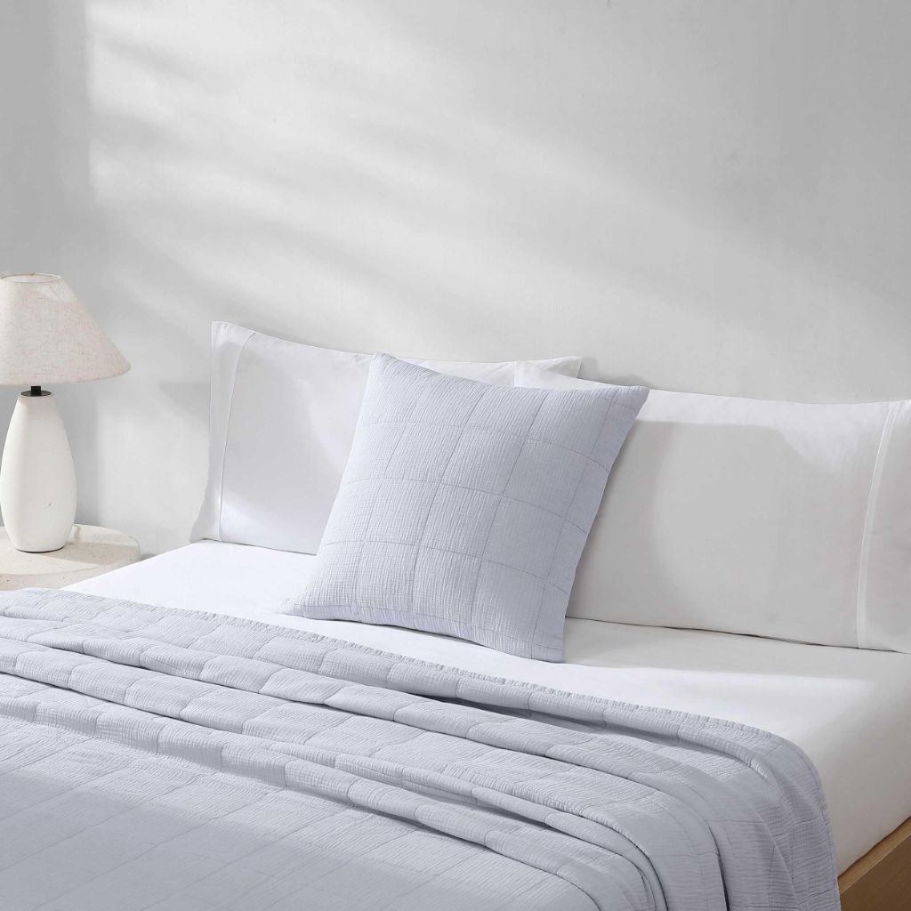 Calvin Klein - Pillow Cover (Blue, 22" x 22")