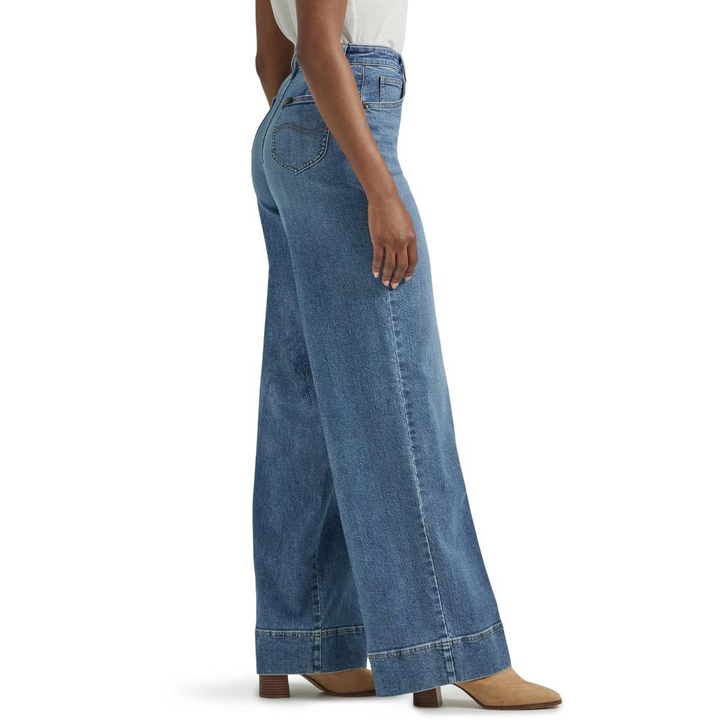 Lee Women's Legendary High Rise Trouser Jean, Elevated Retro, 2 Medium