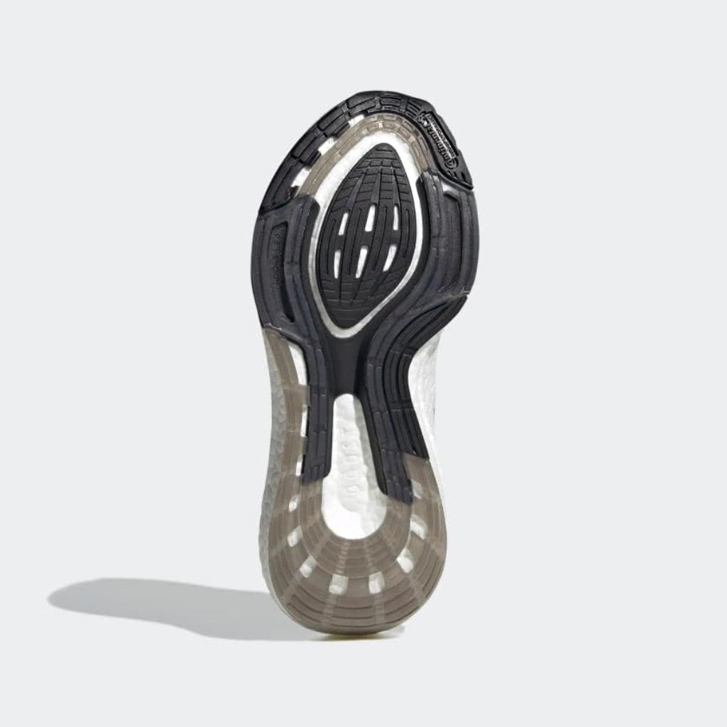 adidas Women's Ultraboost 22 Running Shoe, Black/White, Size 10