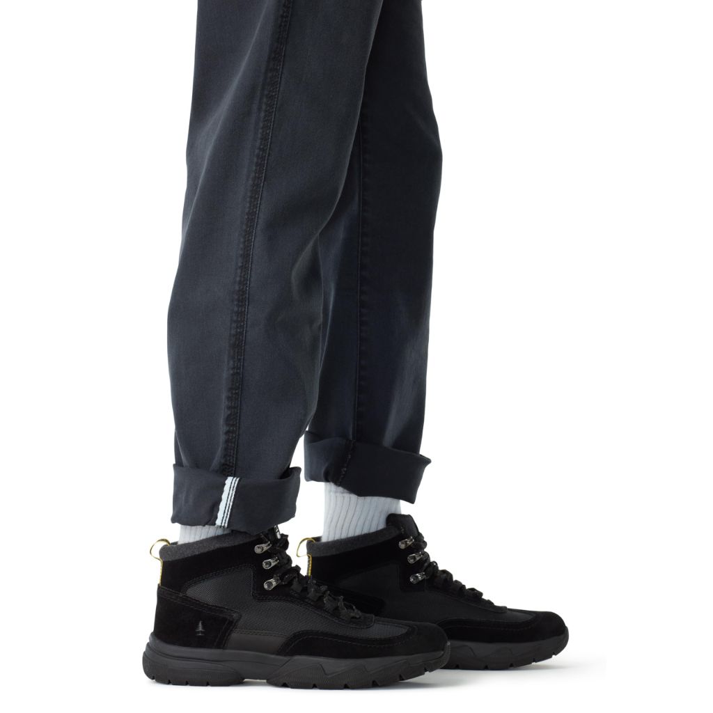 BASS Outdoor Men’s Everyday Straight Leg Pant with 6 Pockets - Black, Size 38