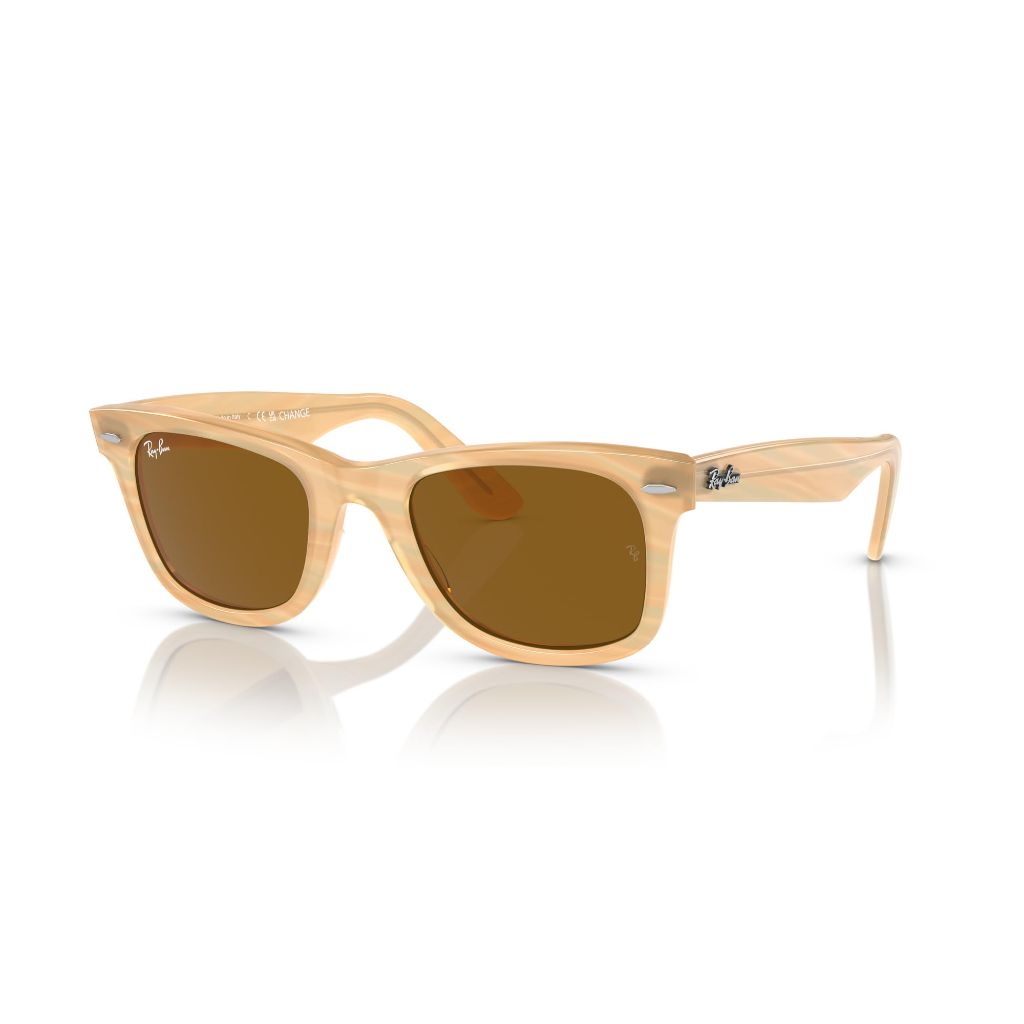 Ray-Ban RB2140F 3171 Original Wayfarer Photochromic Low Bridge Fit Sunglasses - Photochromic Striped Brown/Brown, 52 mm