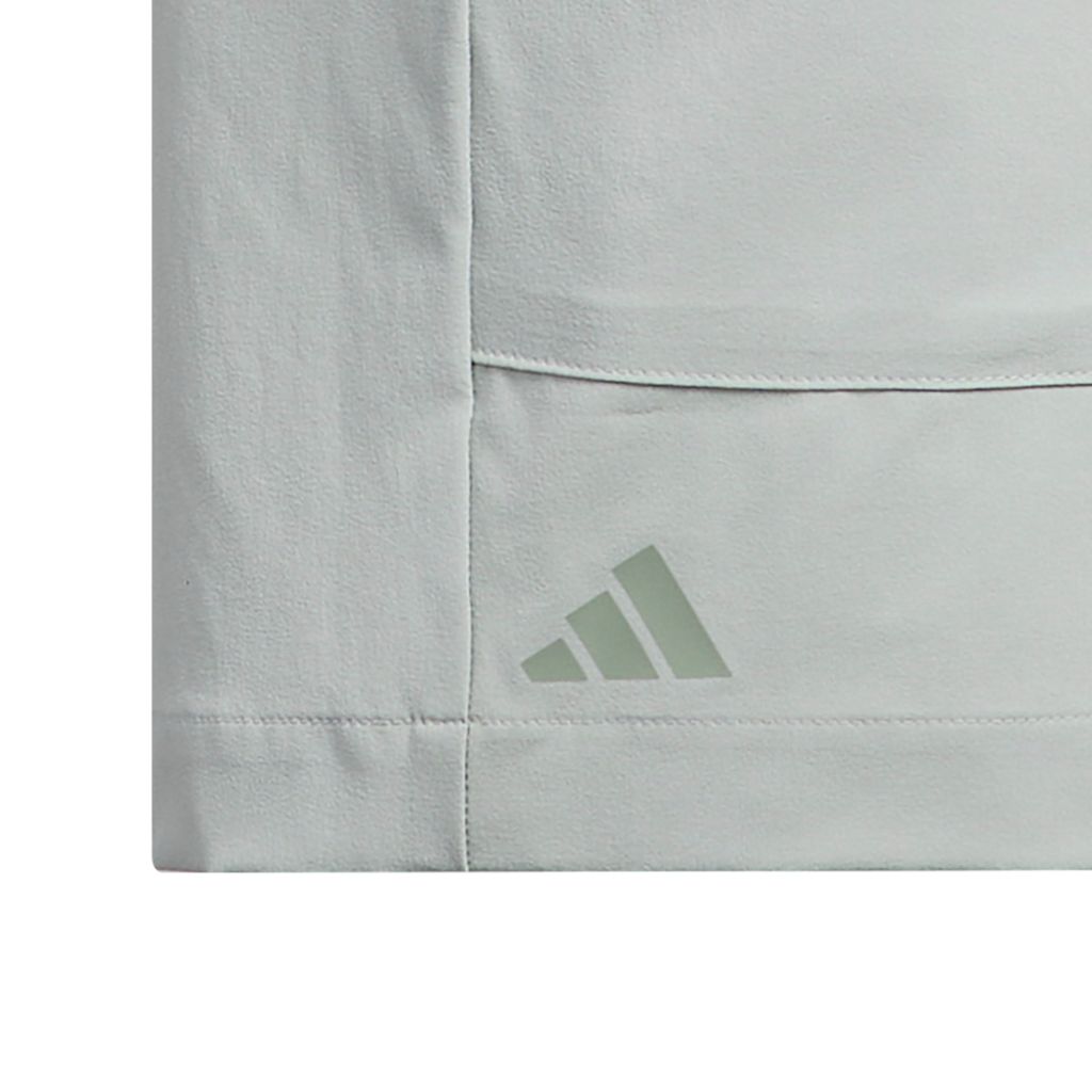 Adidas Boy's AEROREADY Graphics Short, Wonder Silver, Medium