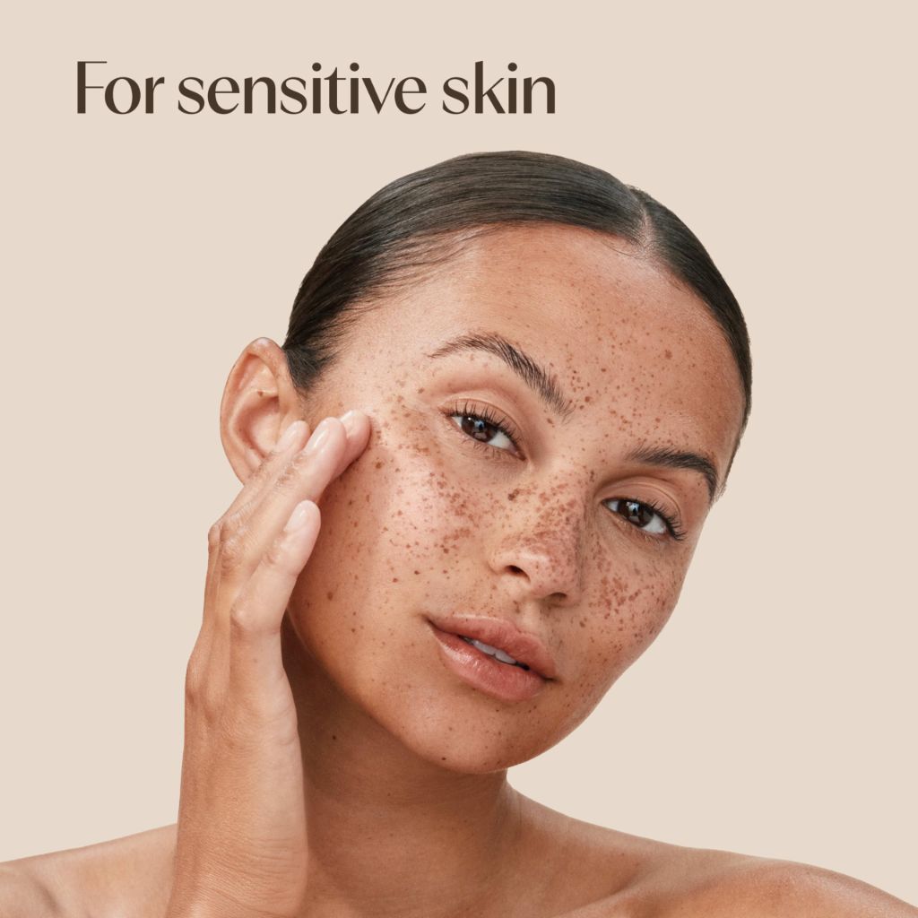 Aveeno Calm + Restore Nourishing Oat Face Cleanser, Fragrance-Free, 7.8 Fl Oz