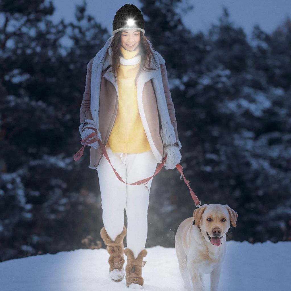 Highever LED Beanie Hat with Light - Black