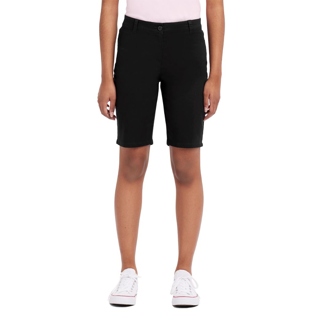 IZOD Juniors Uniform Skinny Bermuda Stretch Twill Short, Black, 9