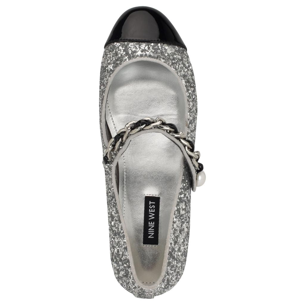 Nine West Women's Platy Flat, Silver Glitter/Black Multi 040, 7